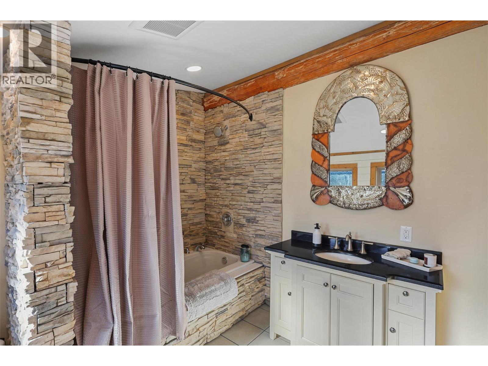 3685 Duck Range Road - 46