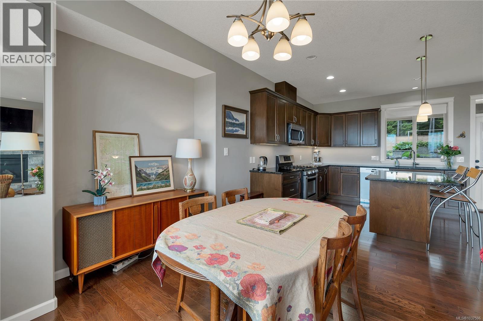 885 Timberline Dr, Campbell River