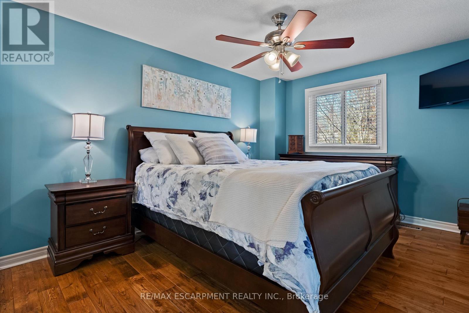 #16 79 BRAEHEID AVENUE - 22