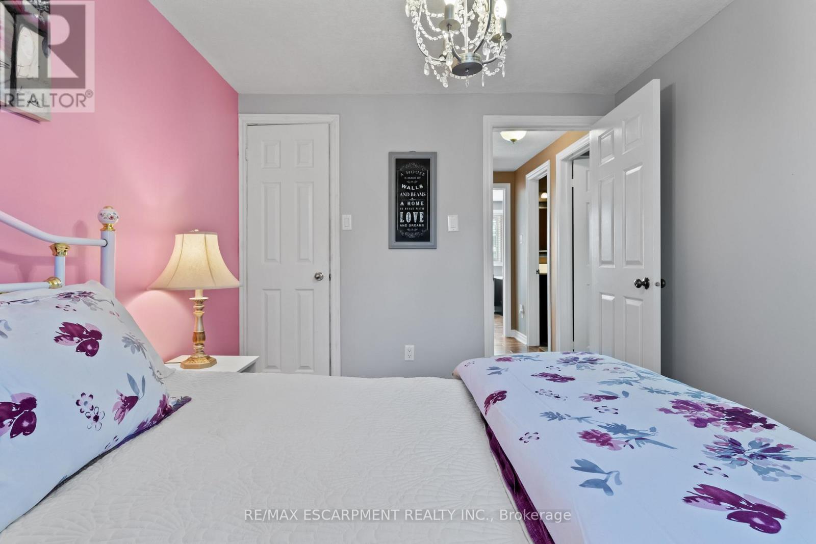 #16 79 BRAEHEID AVENUE - 28