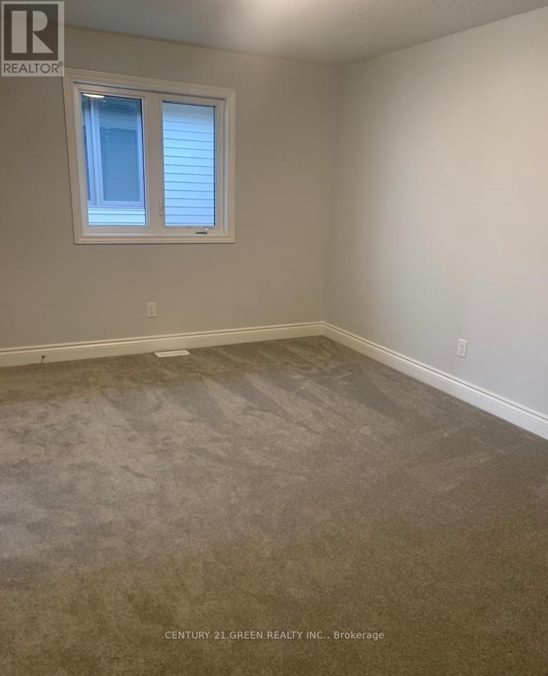 136 YEARLING CIRCLE - 19