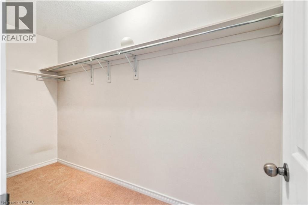 #26 220 BLACKBURN Drive - 20