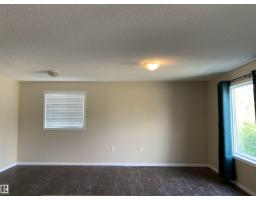Bedroom 5 - 11824 93 St Nw, Edmonton, AB T5G1E3 Photo 8