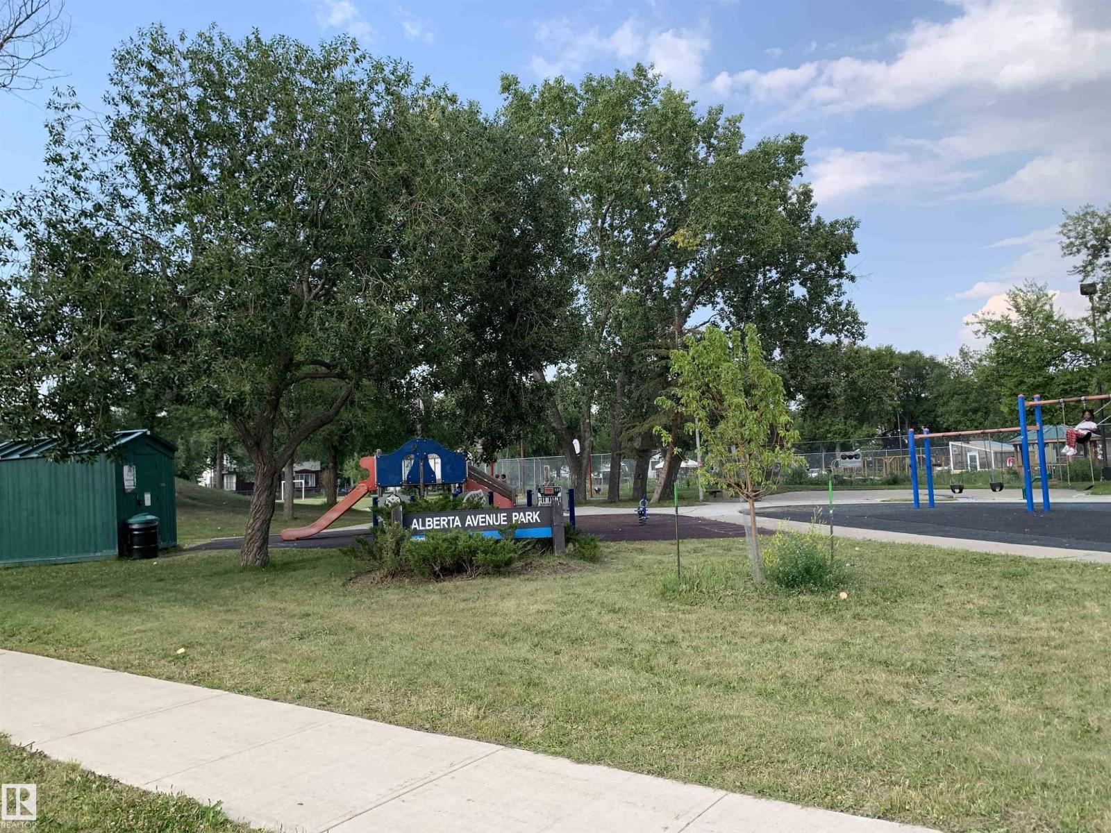 11824 93 ST NW - 34