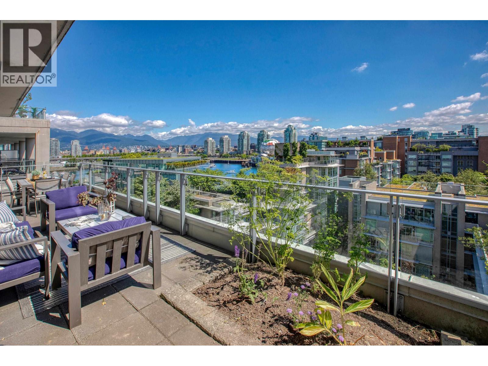 901 1616 COLUMBIA STREET, Vancouver