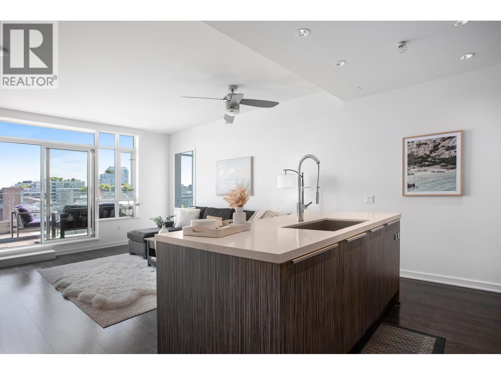 901 1616 COLUMBIA STREET, Vancouver
