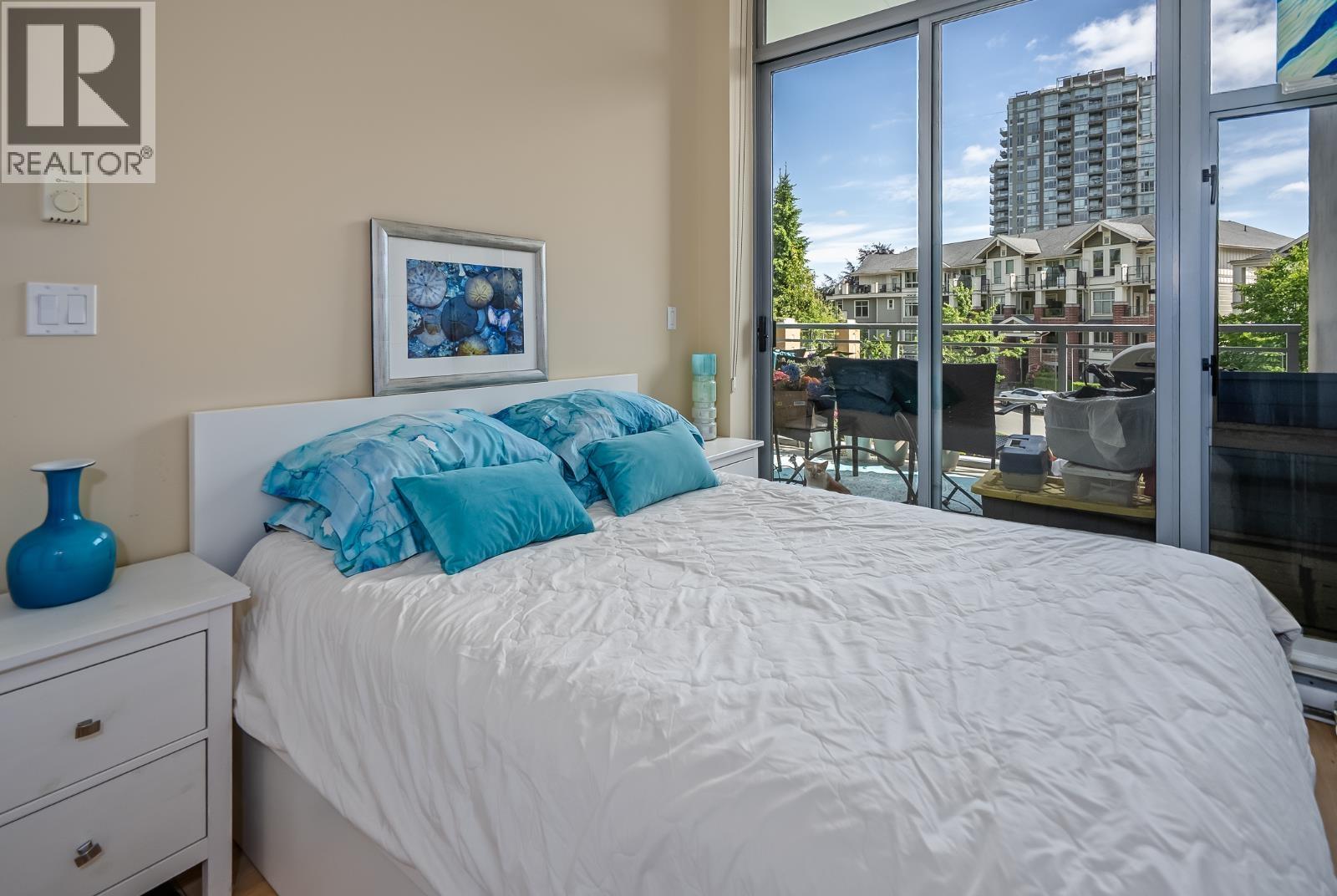 301 280 ROSS DRIVE, New Westminster