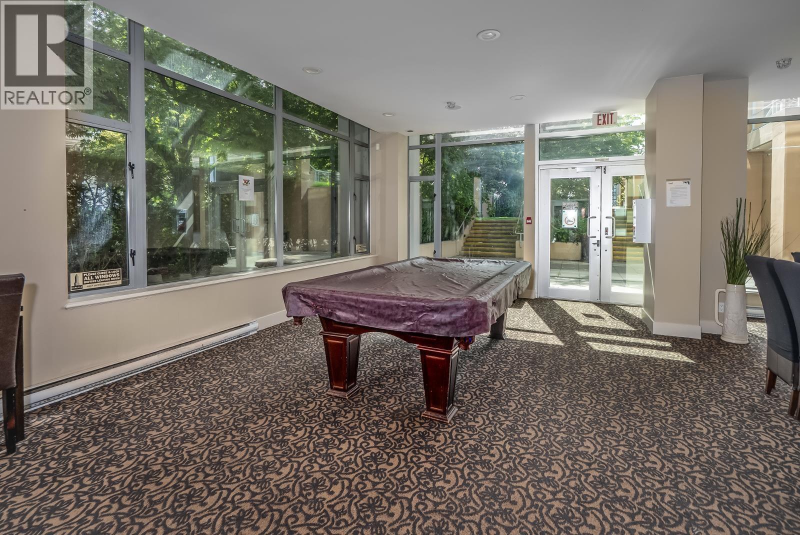 301 280 ROSS DRIVE, New Westminster