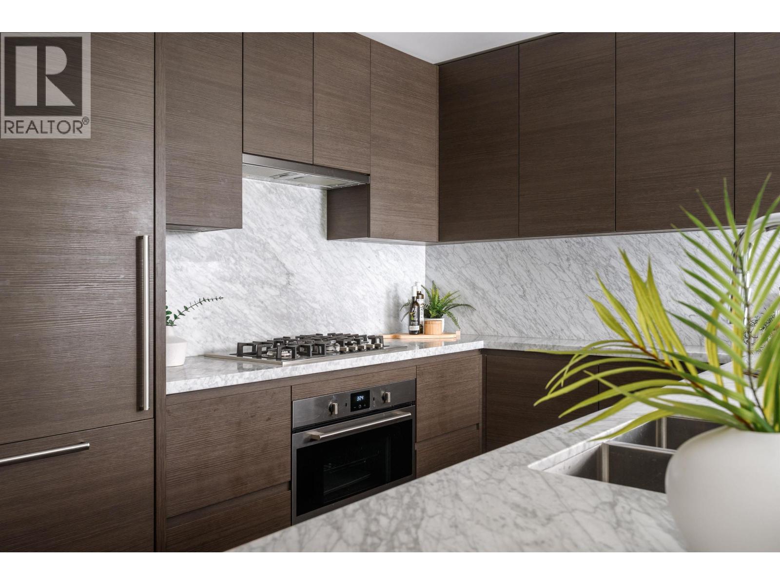 306 308 MORRISSEY ROAD, Port Moody