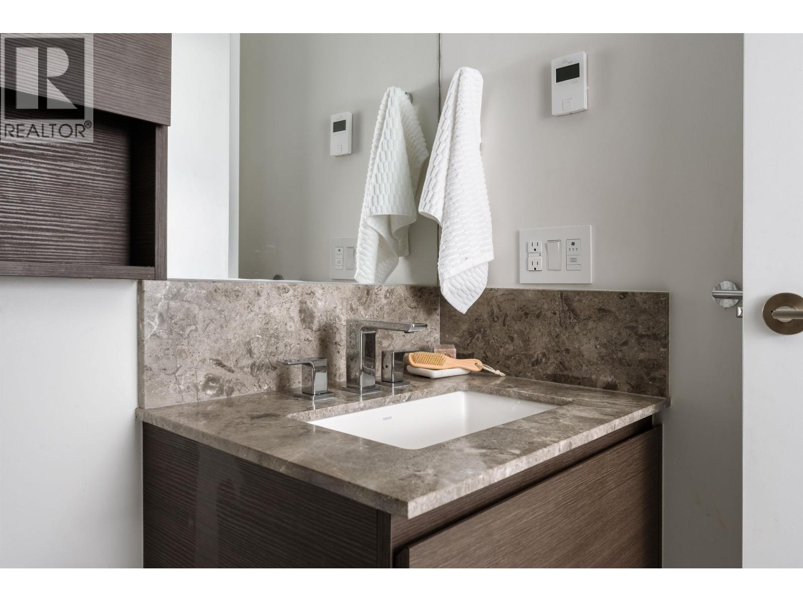 306 308 MORRISSEY ROAD, Port Moody