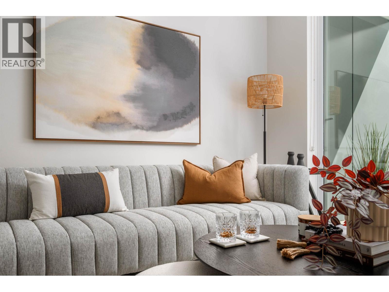306 308 MORRISSEY ROAD, Port Moody