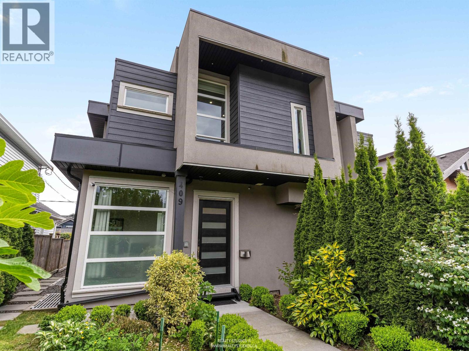 409 W KEITH ROAD, North Vancouver