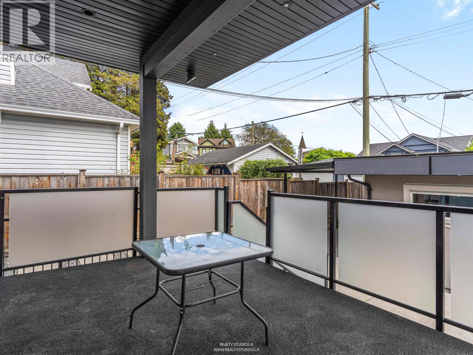 409 W KEITH ROAD, North Vancouver