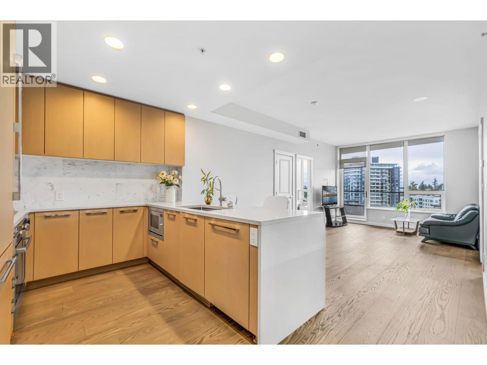 1203 3533 ROSS DRIVE, Vancouver
