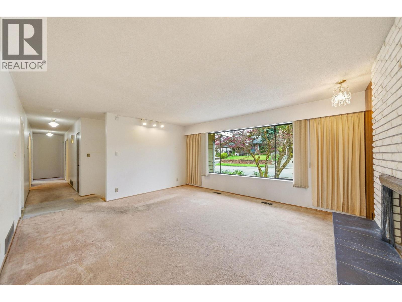 5180 SPRINGDALE COURT, Burnaby