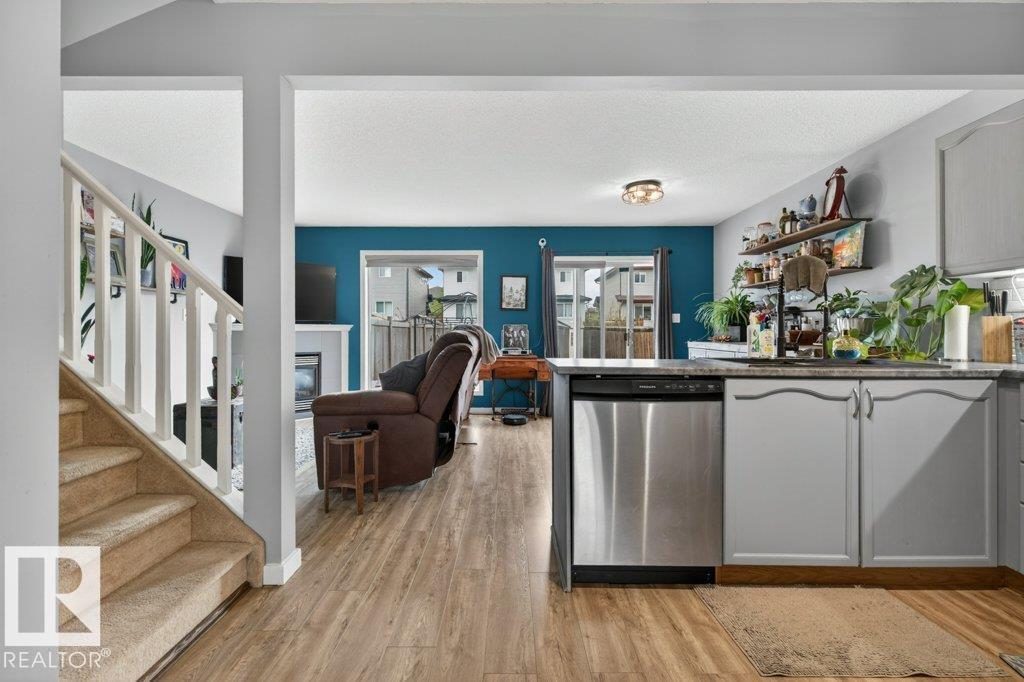 13956 137 ST NW - 14