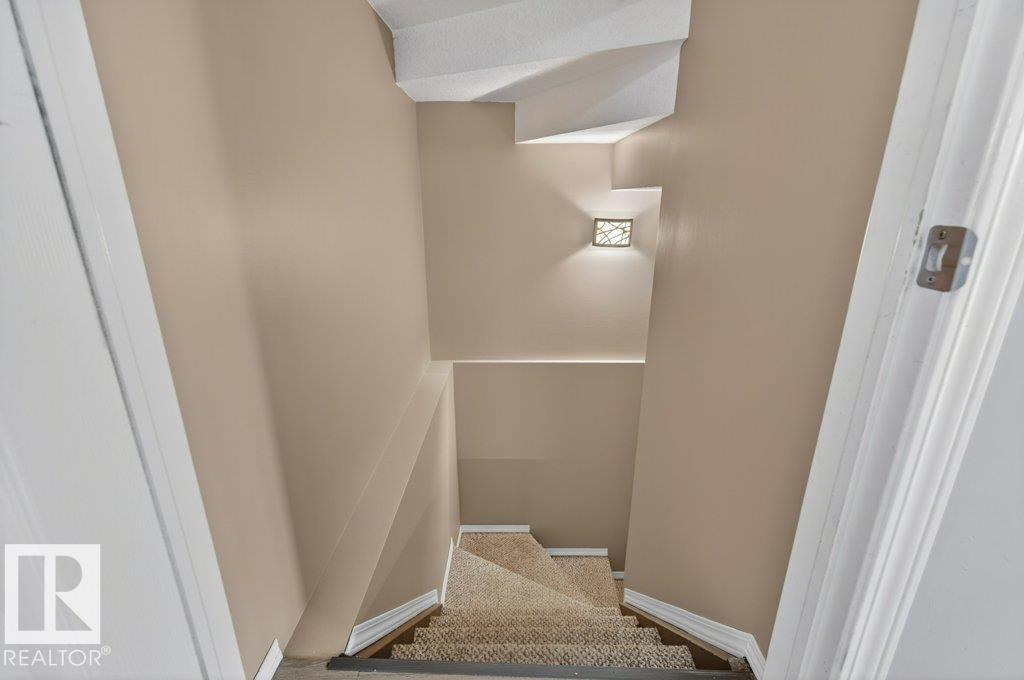 13956 137 ST NW - 28