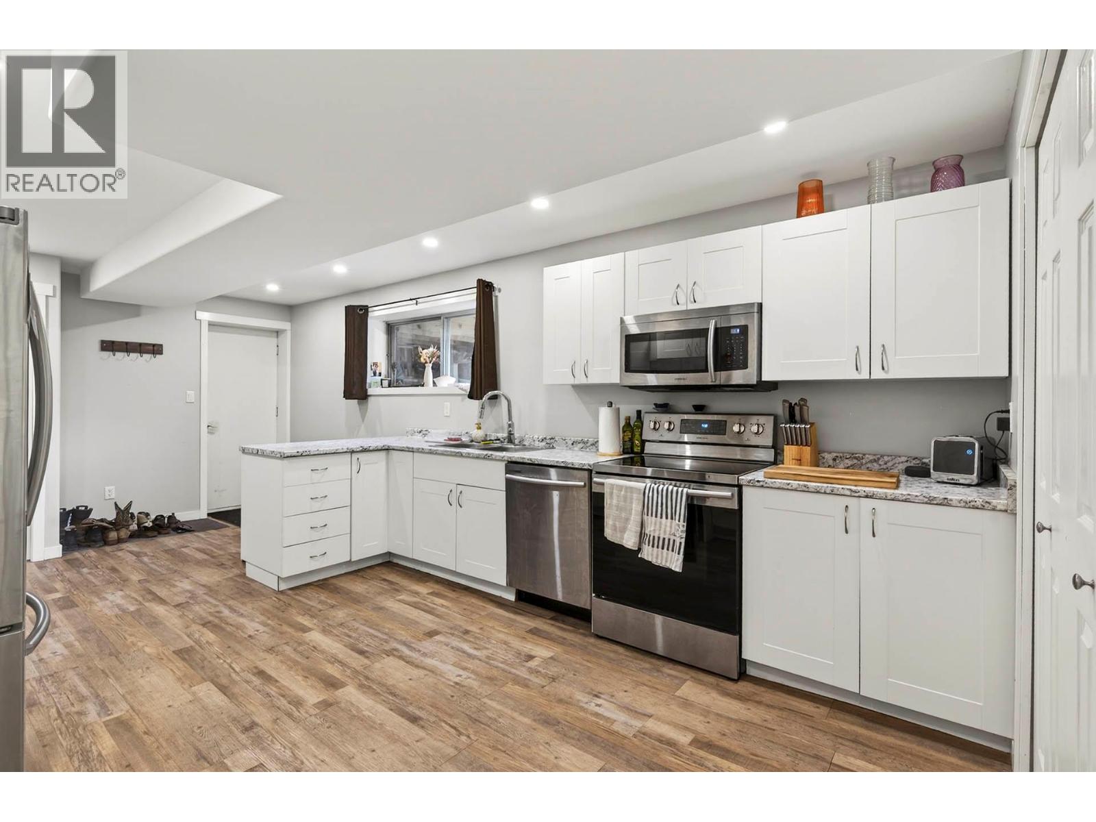 6452 FURRER Road - 20