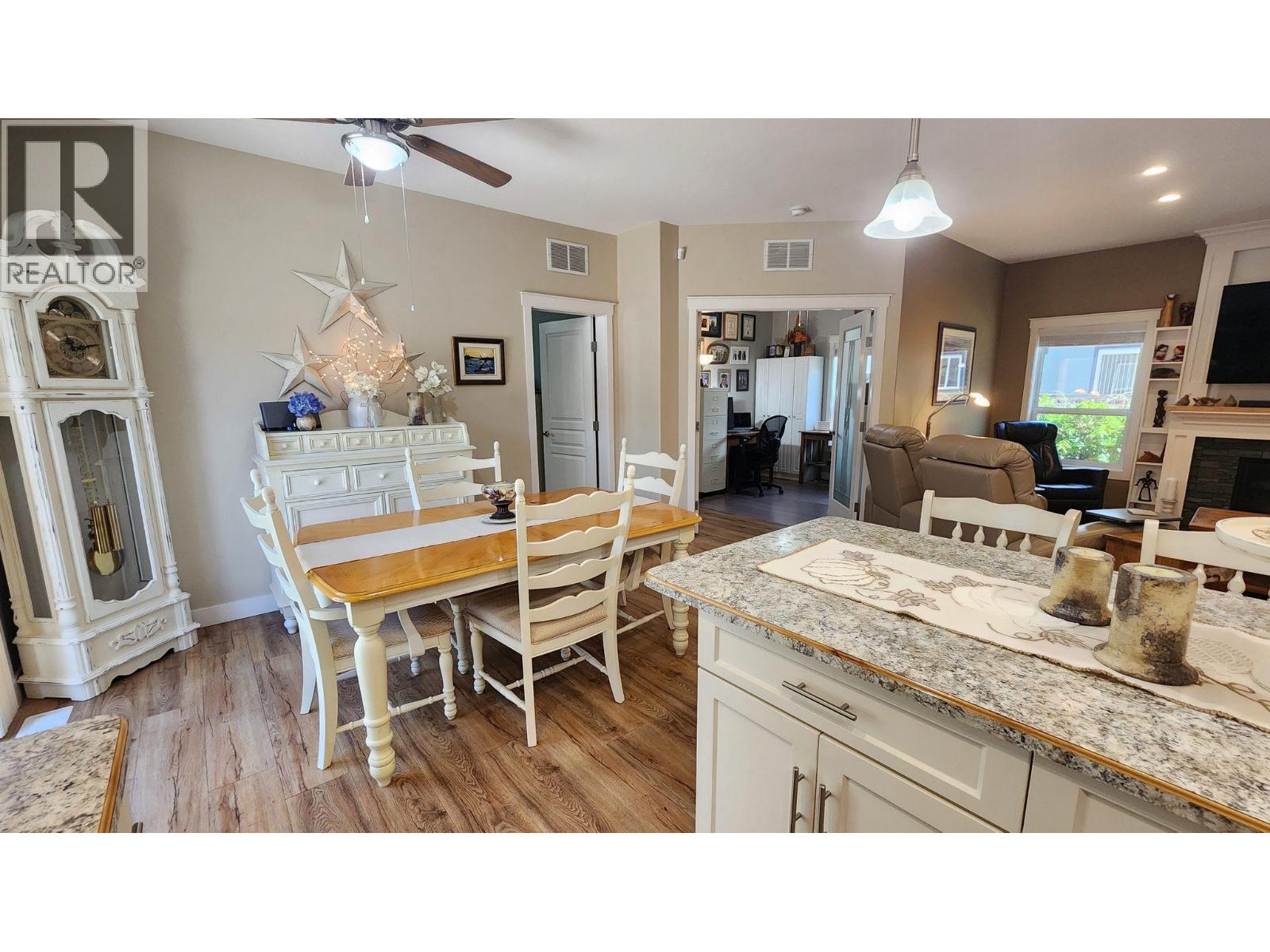 8300 GALLAGHER LAKE FRONTAGE Road Unit# 108, Oliver