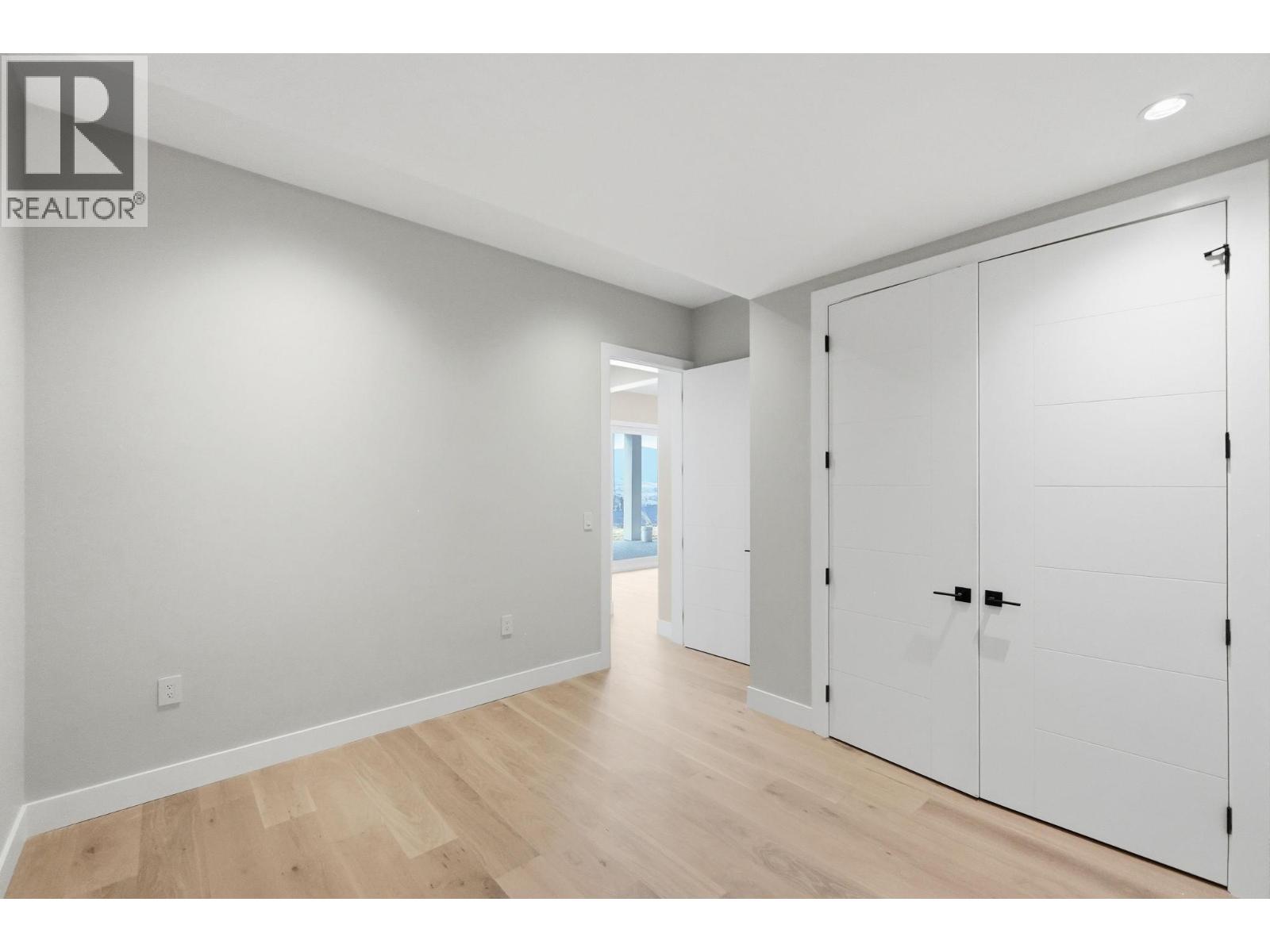 973 Loseth Drive, Kelowna