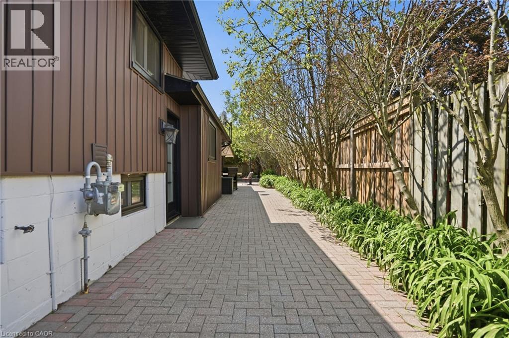 66 PURNELL Drive - 47