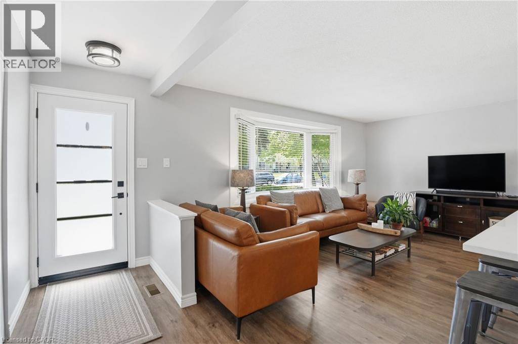 66 PURNELL Drive, Hamilton, Ontario, L9C4Y3 — Photo 11