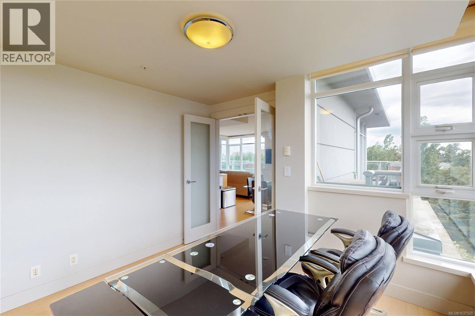 PH2 365 Waterfront Crescent, Victoria
