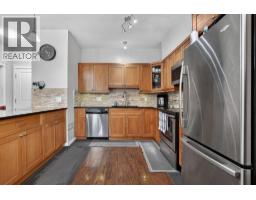 404 22858 Lougheed Highway, Maple Ridge, BC V2X2V6 Photo 12