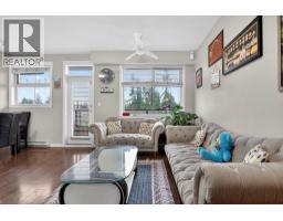 404 22858 Lougheed Highway, Maple Ridge, BC V2X2V6 Photo 9