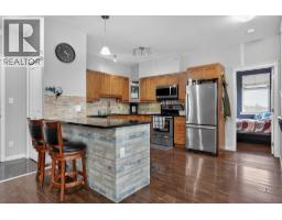 404 22858 Lougheed Highway, Maple Ridge, BC V2X2V6 Photo 10
