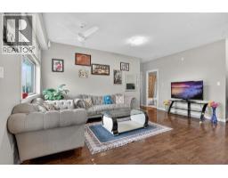 404 22858 Lougheed Highway, Maple Ridge, BC V2X2V6 Photo 7