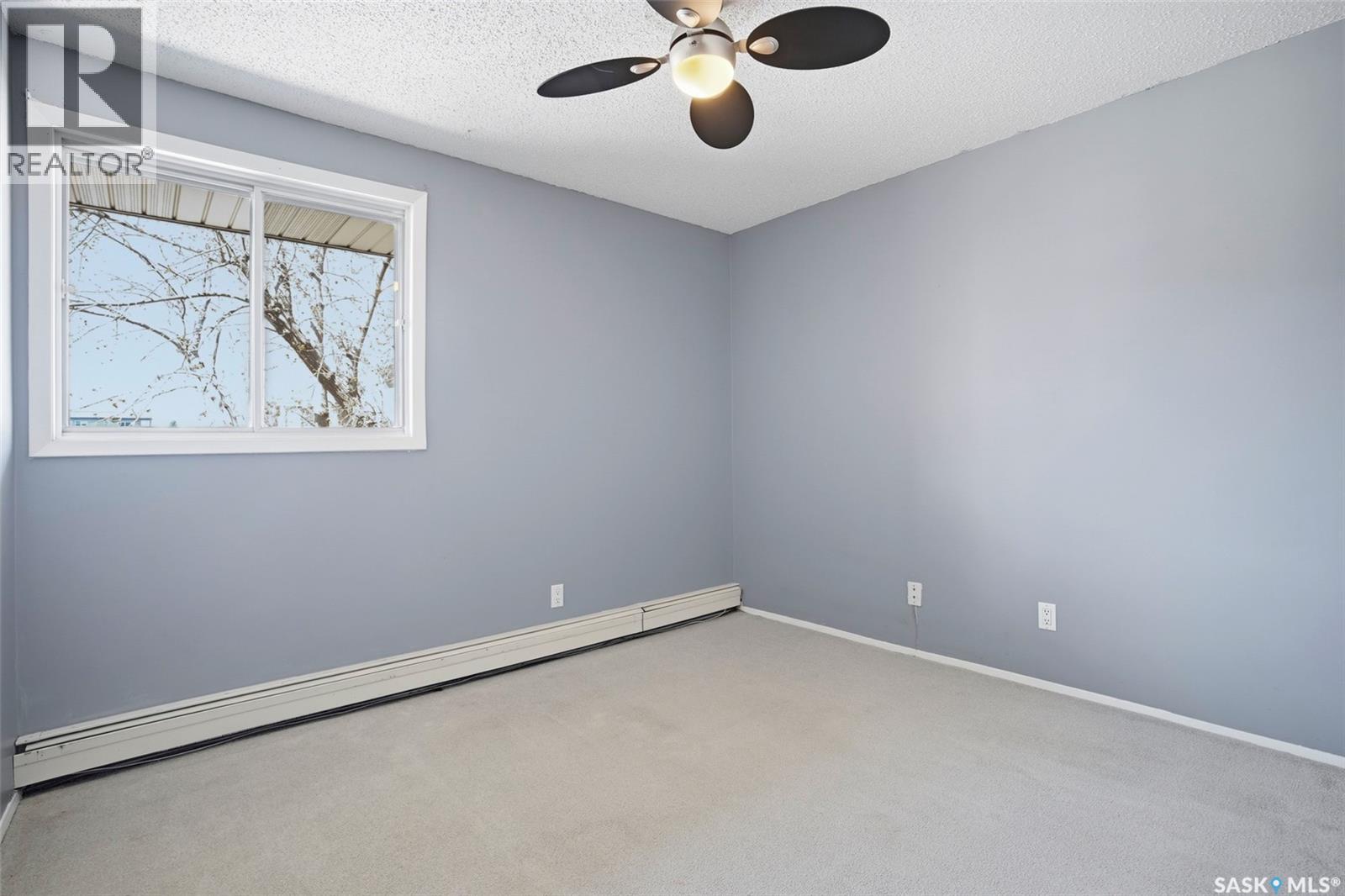 #214 207C Tait PLACE - 16