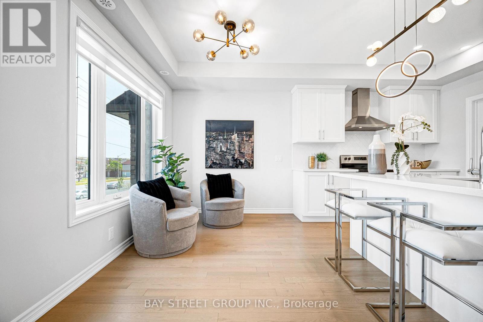 9712 KENNEDY ROAD - 12