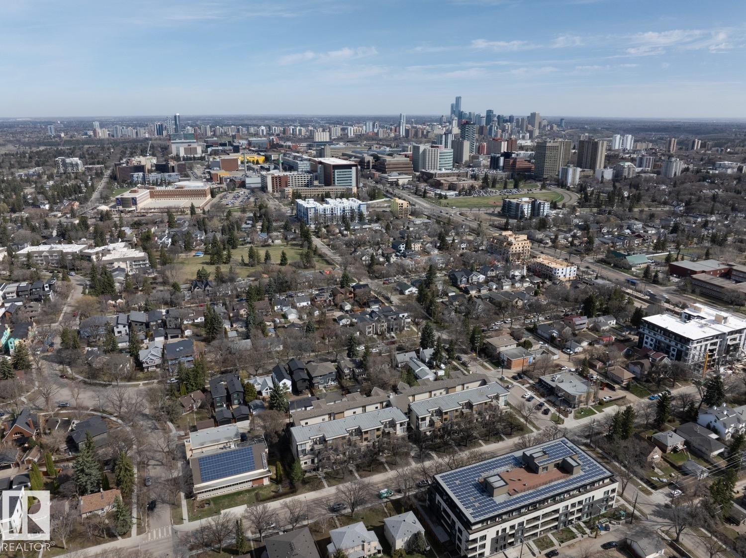 #16 11518 76 AV NW - 36