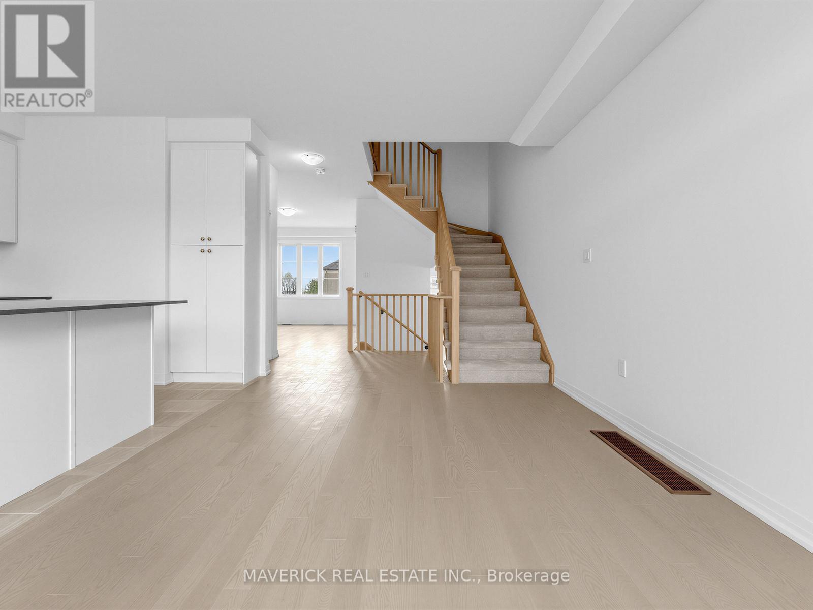 472 JACK WILFORD WAY - 18