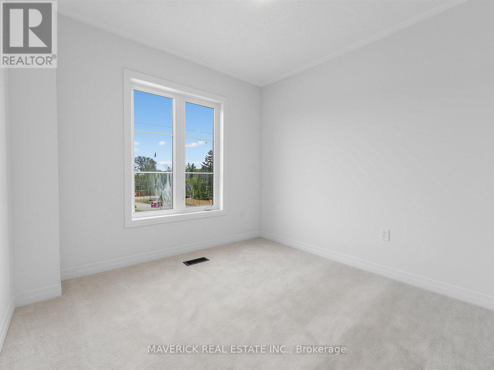 472 JACK WILFORD WAY - 28