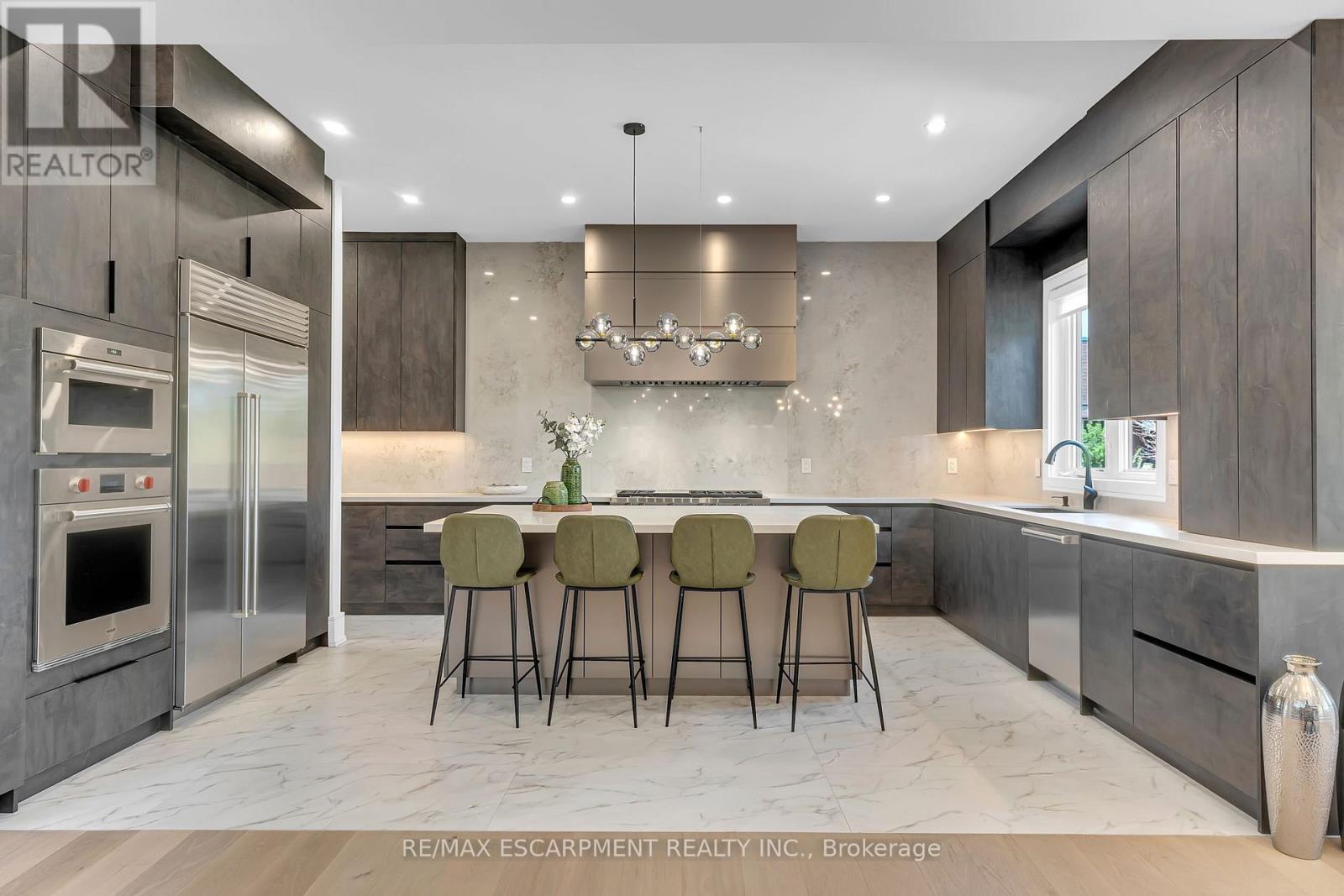 221 MORDEN ROAD - 14
