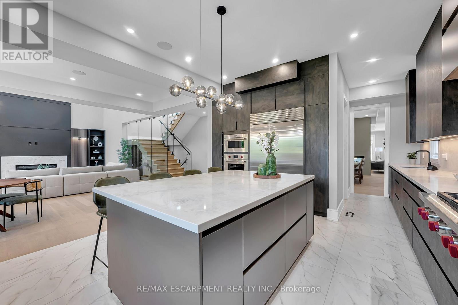 221 MORDEN ROAD - 16