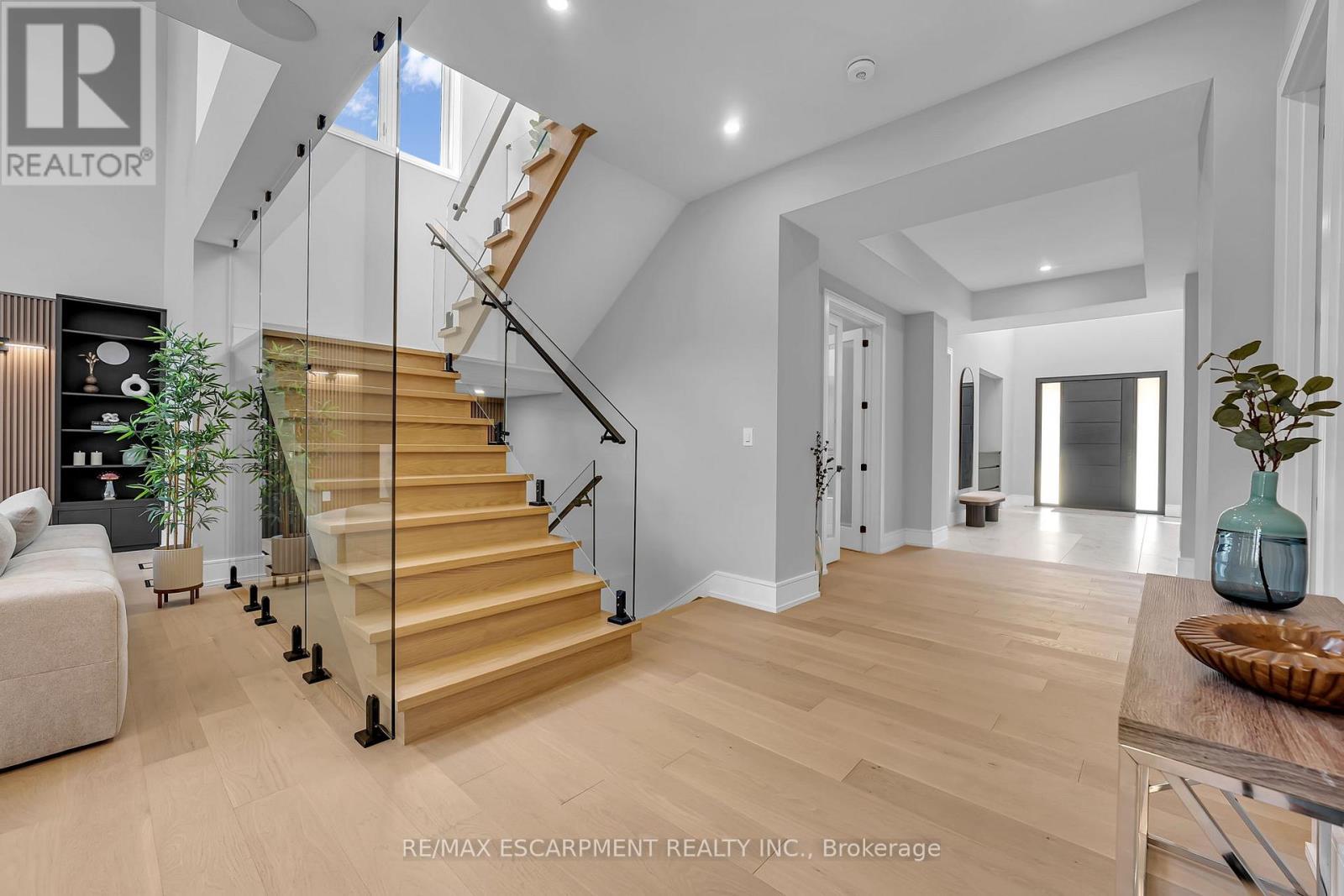 221 MORDEN ROAD - 24