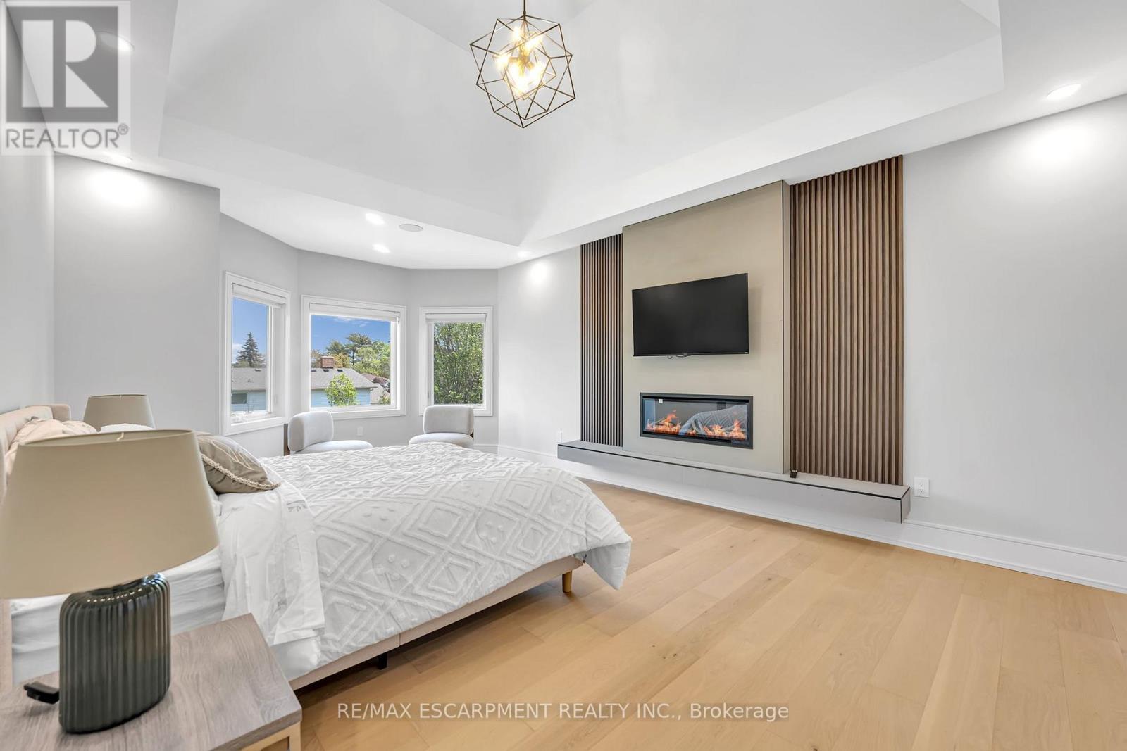 221 MORDEN ROAD - 27