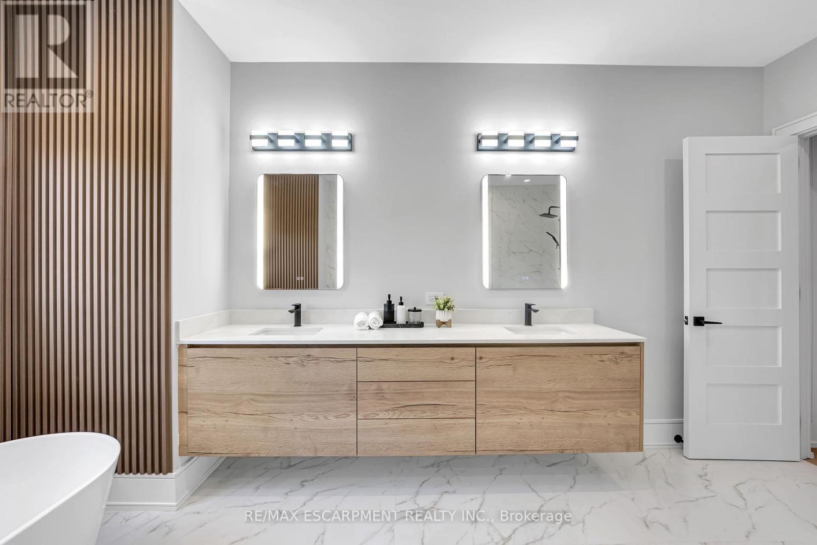 221 MORDEN ROAD - 30