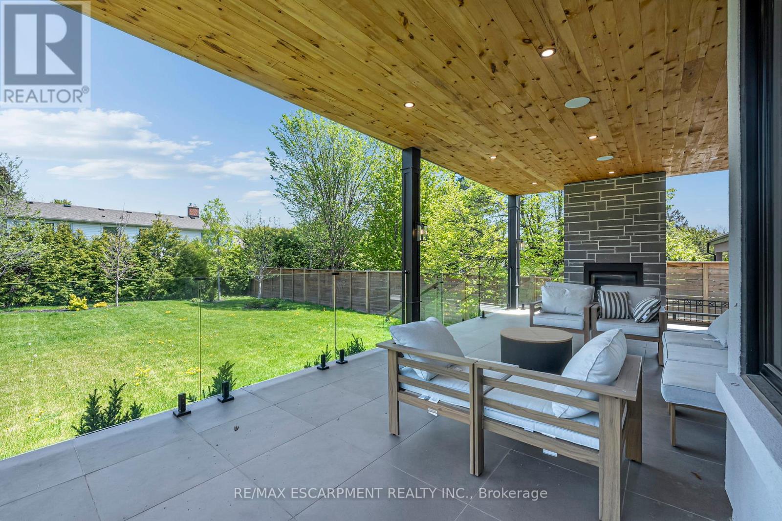 221 MORDEN ROAD - 46