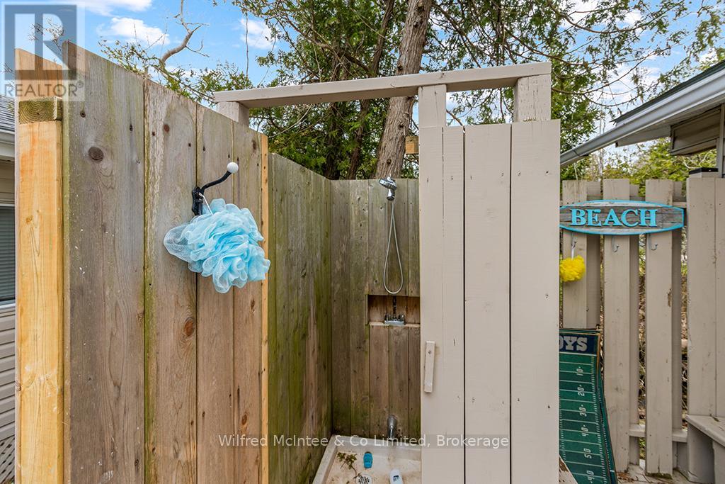 537 BRUCE ROAD 13 ROAD - 43