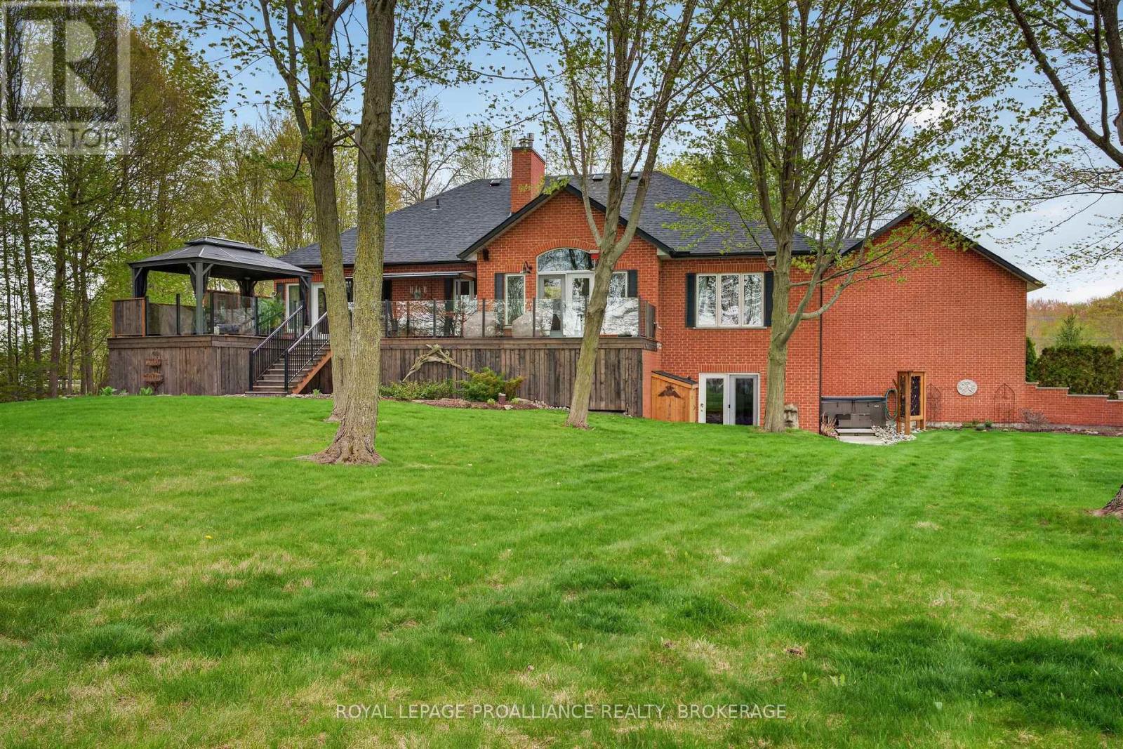 4075 STONE POINT ROAD - 38