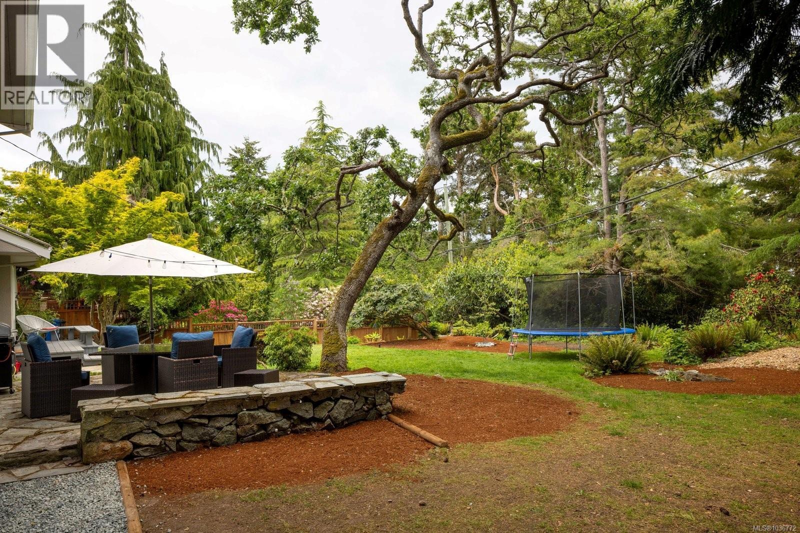  3215 Norfolk Road, Oak Bay