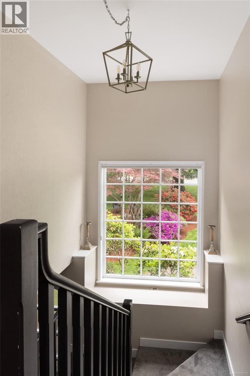  3215 Norfolk Road, Oak Bay