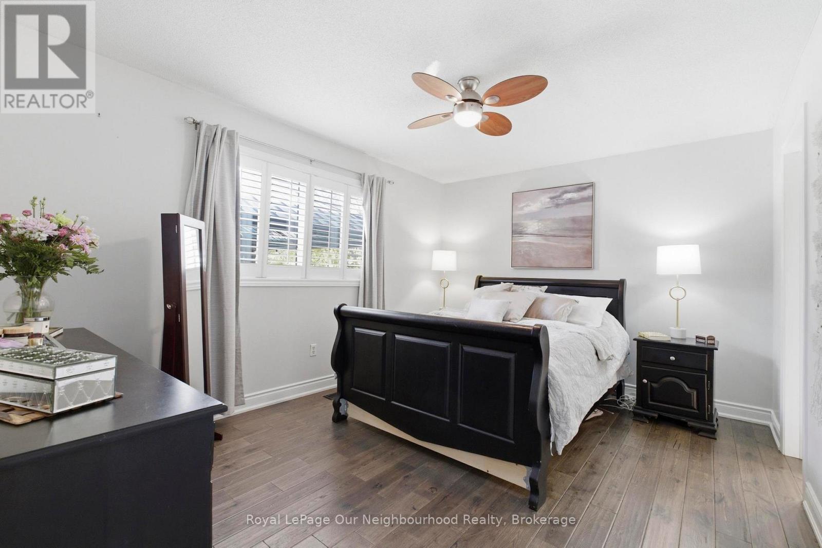 105 PARNELL CRESCENT - 21