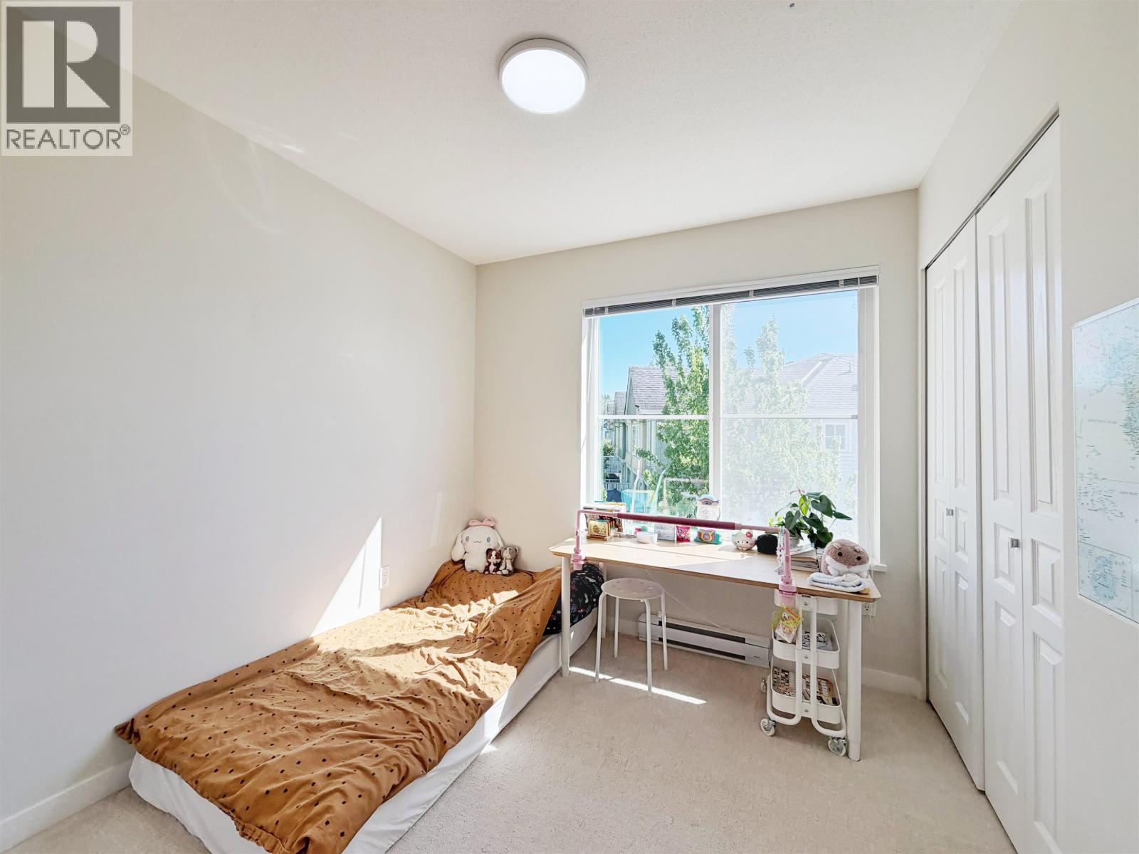 121 5550 ADMIRAL WAY, Ladner