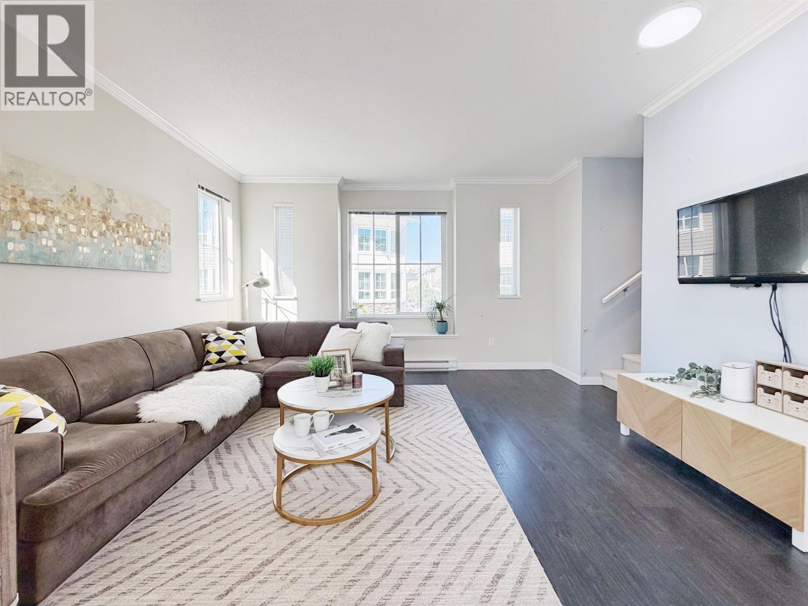 121 5550 ADMIRAL WAY, Ladner
