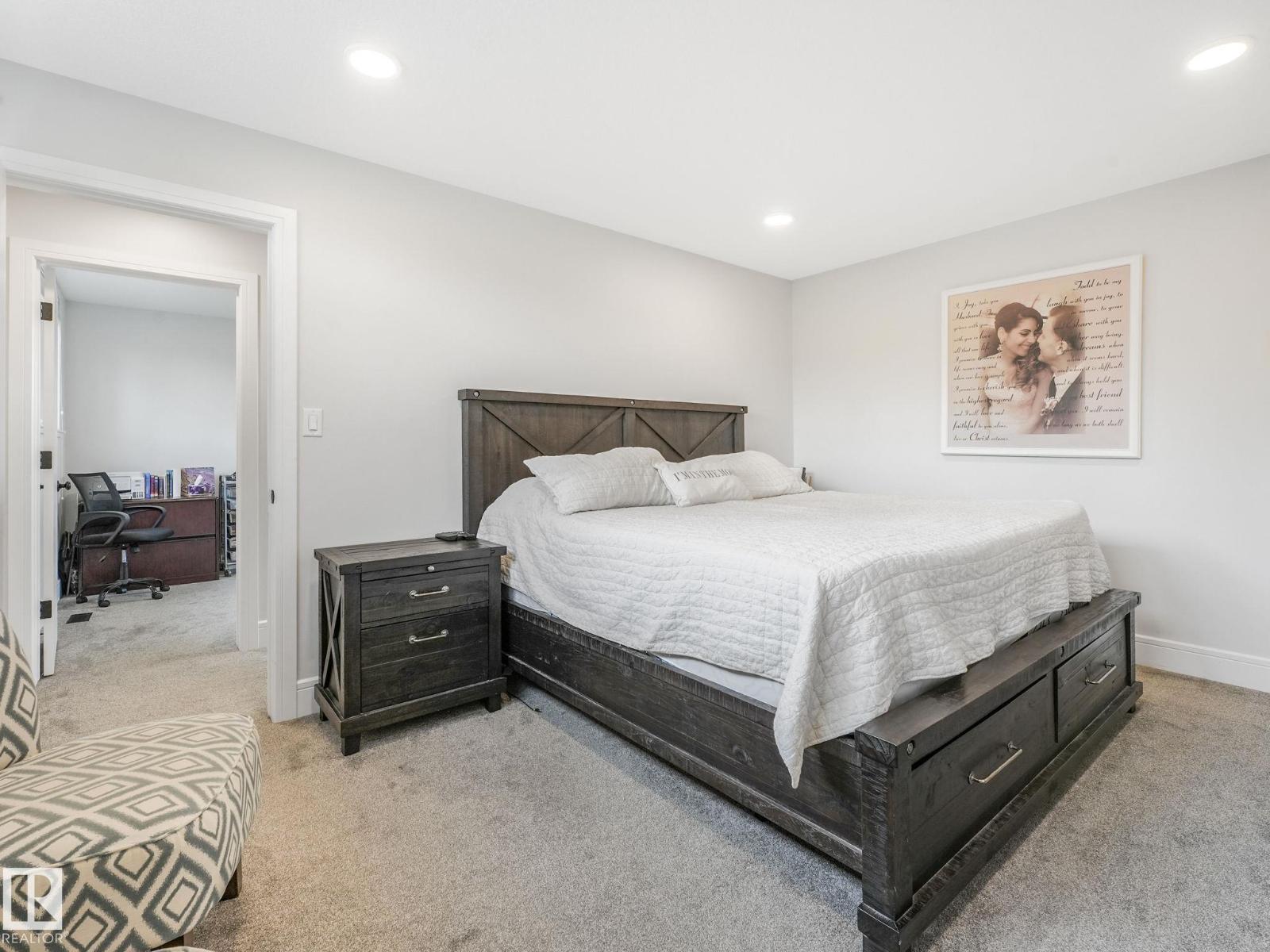 10806 134 ST NW - 41